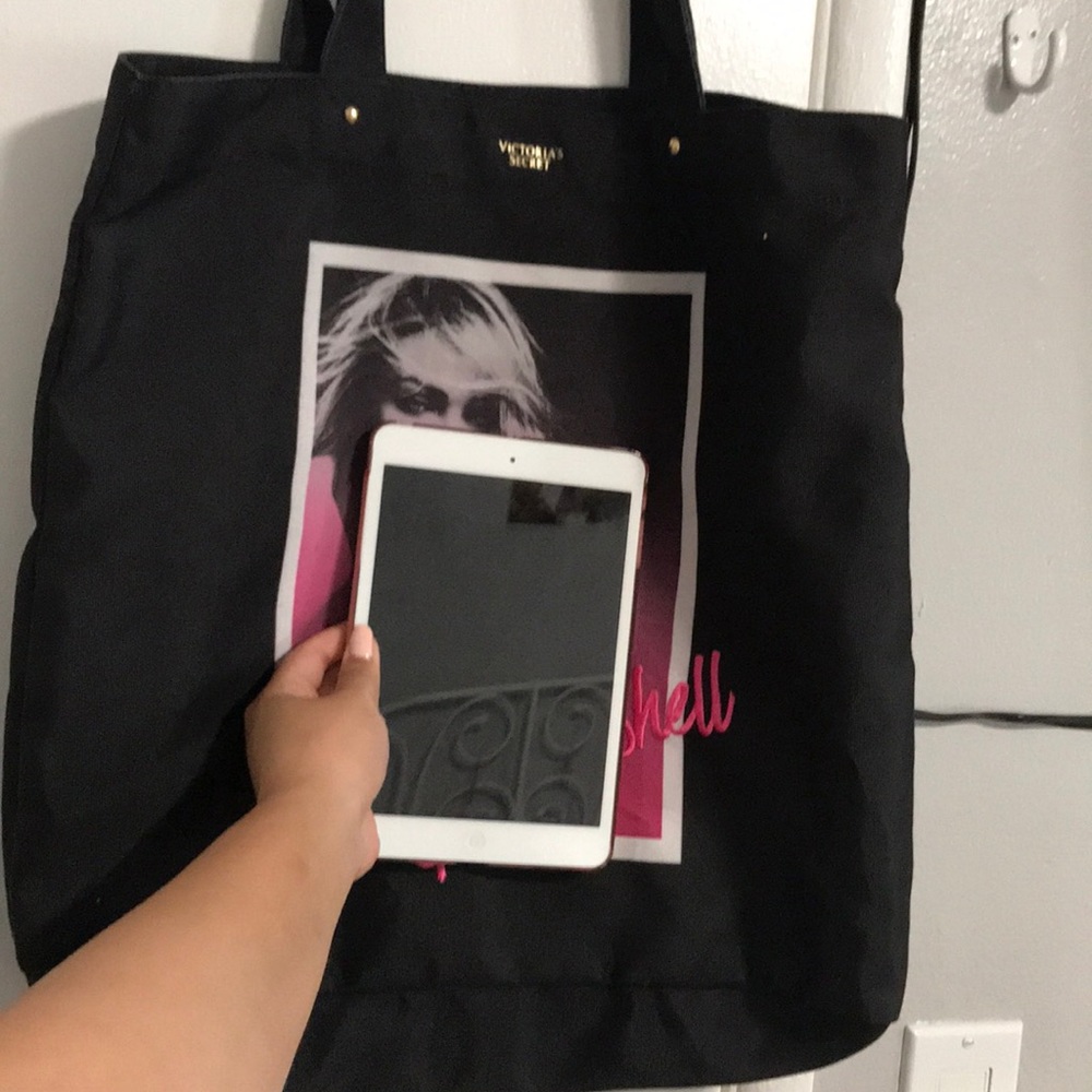 Victoria Secret Hello Bombshell Tote - Picture 2 of 2